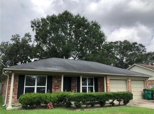 208 Terry Pkwy, Gretna, LA 70056