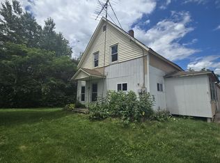 403 Dalton Rd, Dalton, NH 03598