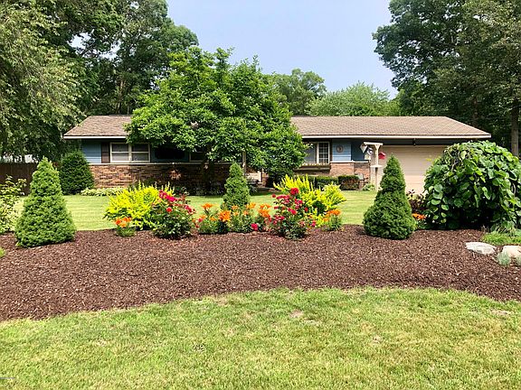 4th image of 1154 Cadillac Dr