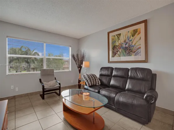 3506 NW 49th Ave APT 508, Fort Lauderdale, FL 33319