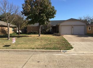 4425 Amherst Ln, Grand Prairie, TX 75052