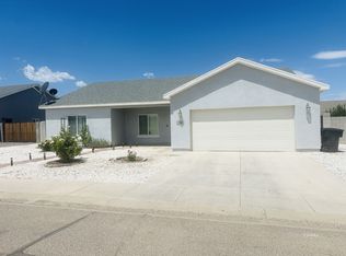 1596 N Porter Ln, Thatcher, AZ 85552