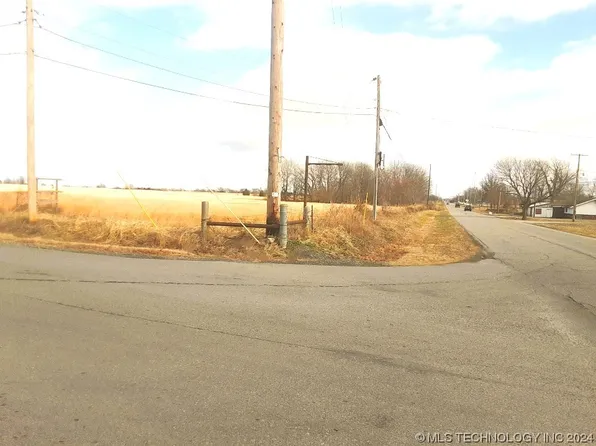 NE 1st St, Pryor, OK 74361