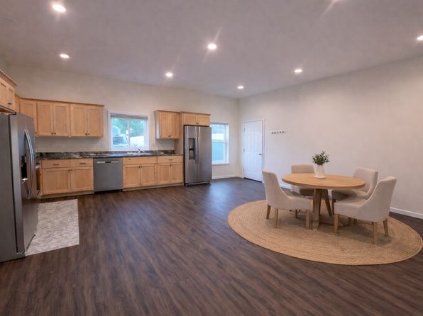794 Pre Emption Rd #10
