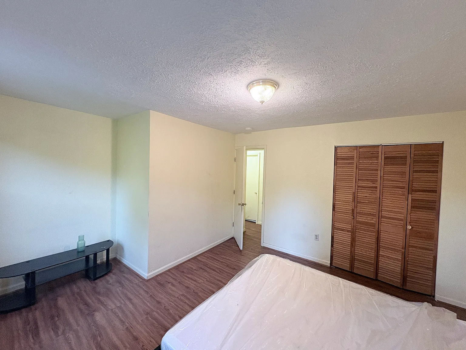 4 bed, 1648 sqft, $550 — Photo 3
