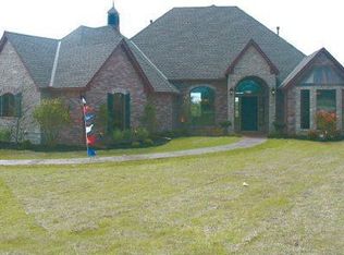 4212 Olde Copper Creek Rd, Moore, OK 73160