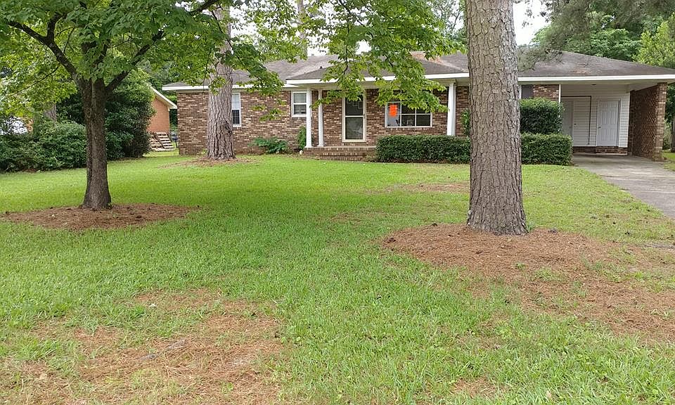 1st image of 3724 Columbia Dr