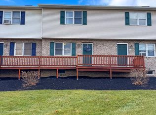 10 Taylor Dr, Reedsville, PA 17084