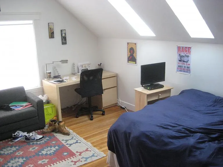 55 Gardner Ter #2 — Photo 11