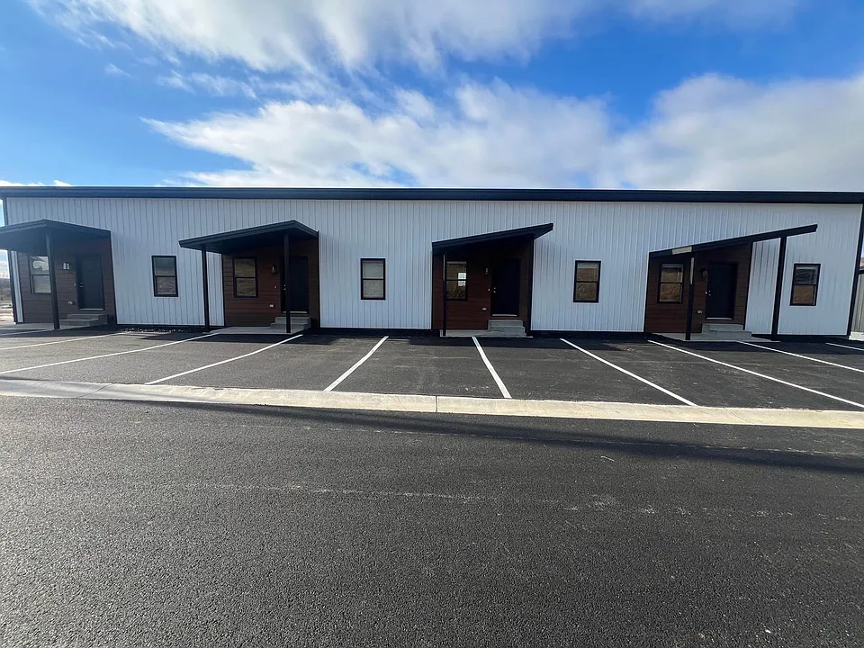 168 Valley Dr #77