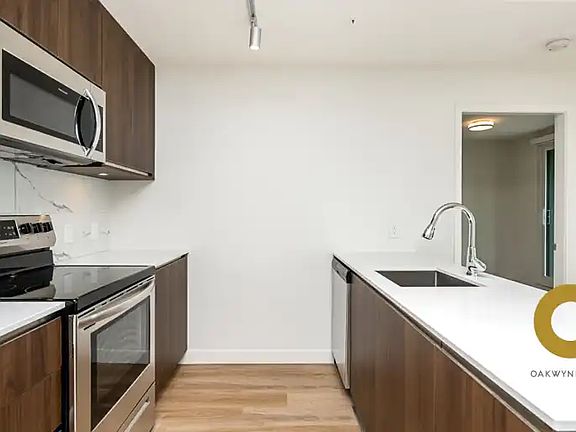 2nd image of 6137 Cambie St #501