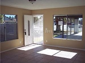 2nd image of 6944 Mountain Meadow Ln