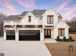 125 Manger Ave W, Bethlehem, GA 30620
