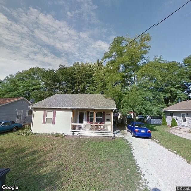 1st image of 121 Schofield Ct