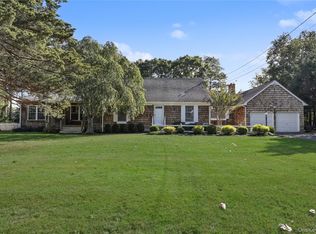 48 Nidzyn Ave, Remsenburg, NY 11960