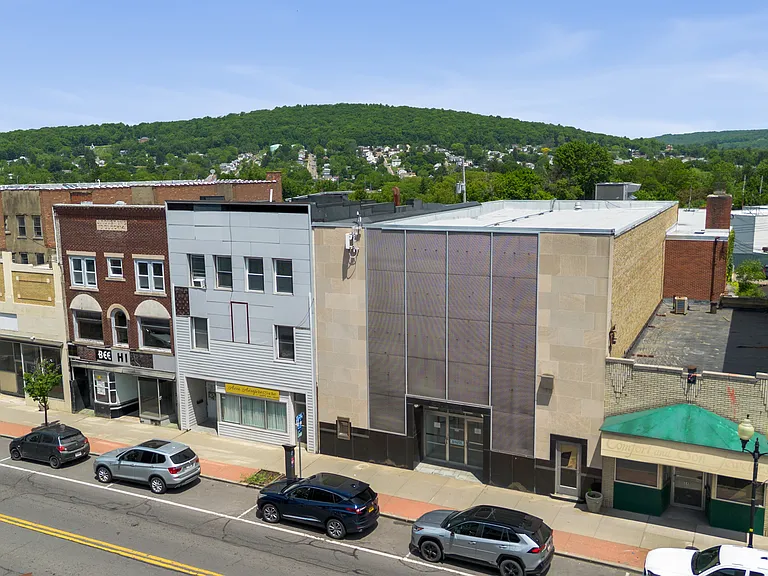 247 Main St #5 — Photo 17