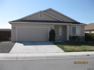 715 Fall St, Fernley, NV 89408