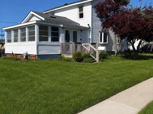 319 Church Street, Lakehurst, NJ 08733