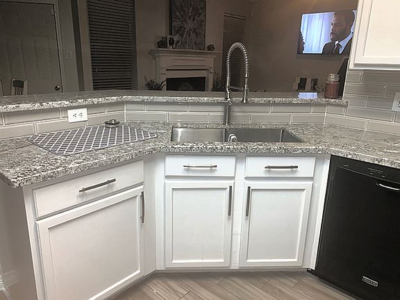 3rd image of 12911 Cambridge Eagle Dr