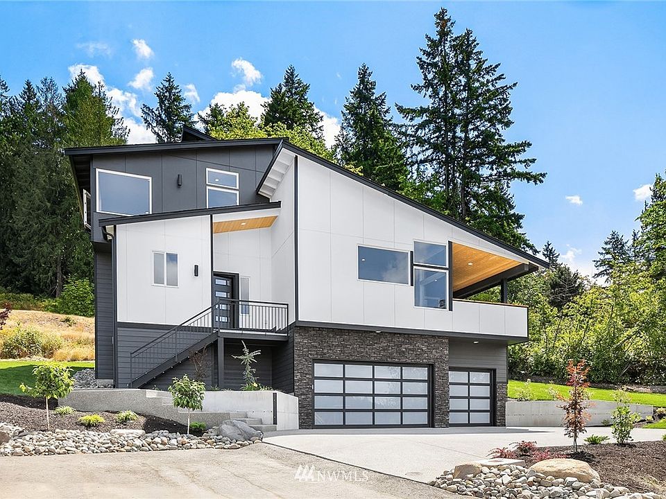 Welcome to River Rock Auburn * D Moore Builder of Dreams * 3-Story Floorplan>