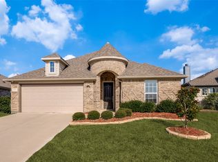 2272 Templin Ave, Forney, TX 75126