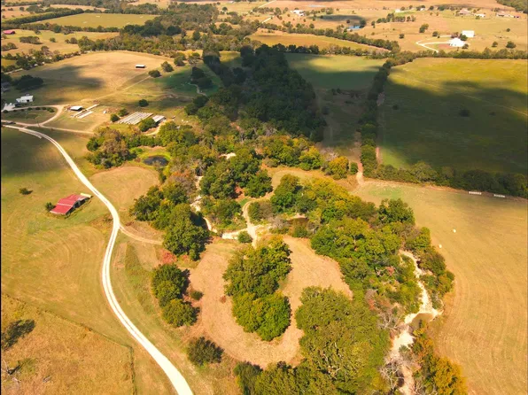 10570 Sam Bass Rd, Sanger, TX 76266