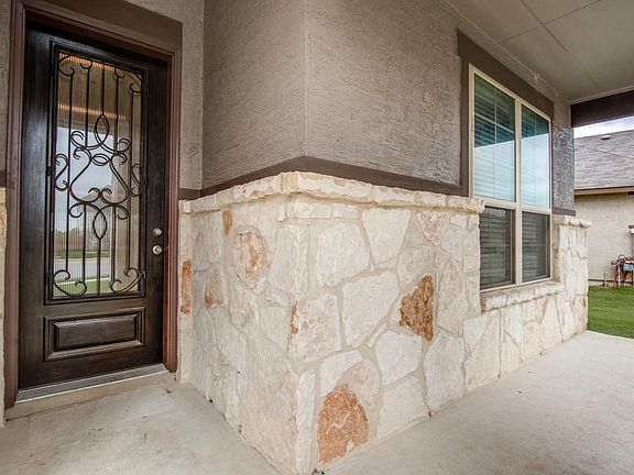 3rd image of 13126 Shoreline Dr