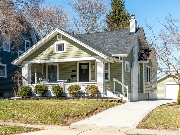 235 Monteray Ave, Oakwood, OH 45419