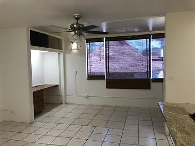 2050 Nuuanu Avenue Ewa #209 — Photo 4