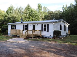 1041 W Old Mountain Rd, Louisa, VA 23093