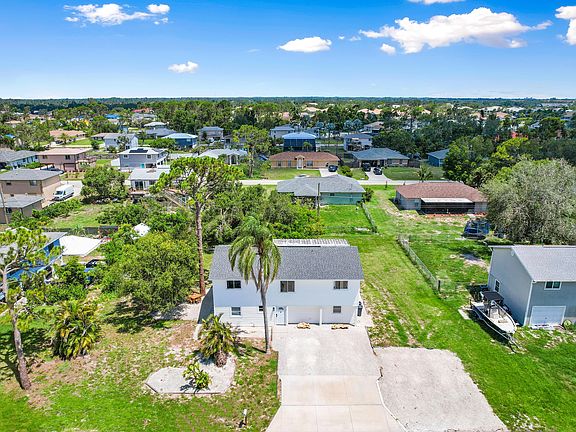 4th image of 8136 Albatross Rd