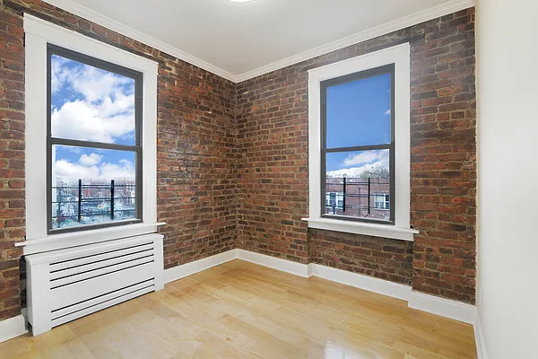 Rented by Compass | media 29