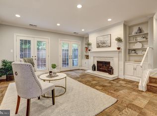 3209 Sutton Pl NW APT C, Washington, DC 20016