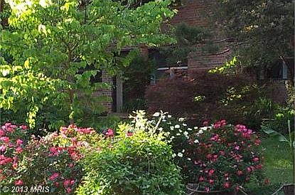 3rd image of 3324 Stoneybrae Dr