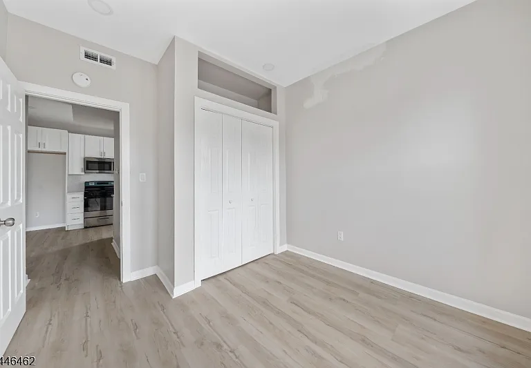 59 Henry St #B3 — Photo 9