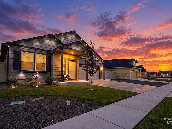 2nd image of 4939 E Patchwork Dr