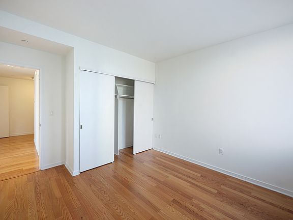 5th image of 33 W End Ave APT 17f