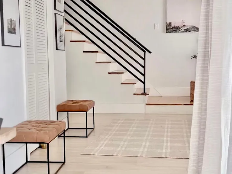 Entry way