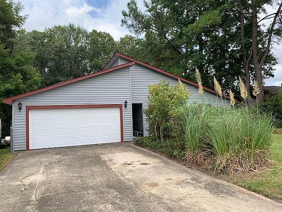 3rd image of 7859 Peppercorn Ln