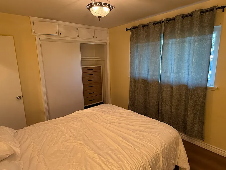 BEDROOM #1