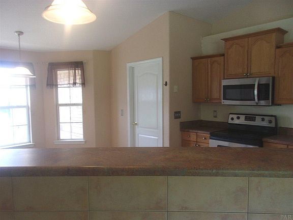 5th image of 8042 Mark Ct