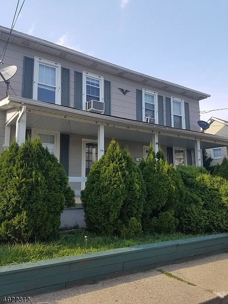 2nd image of 60-62 W Johnston St