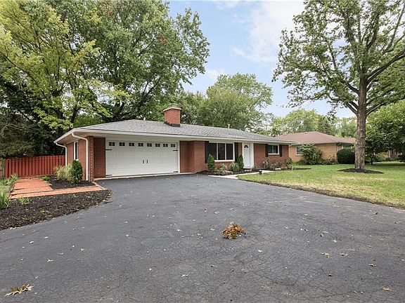 3rd image of 5014 Kessler Boulevard North Dr