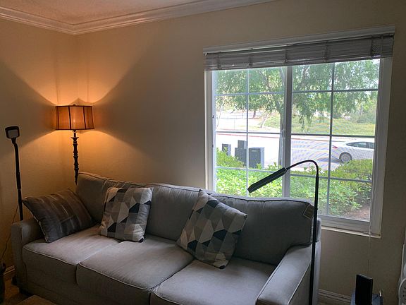 4th image of 15094 Avenida Venusto 213/san
