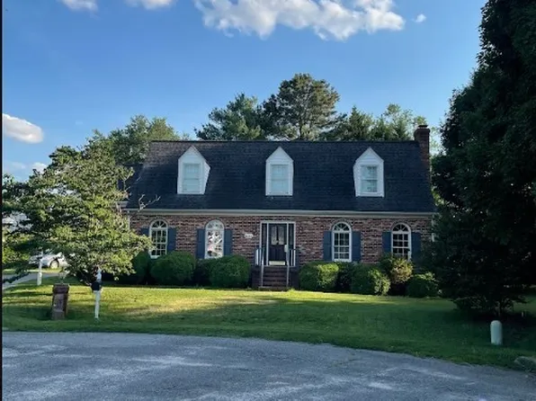 8165 Oatman Ct, Mechanicsville, VA 23111