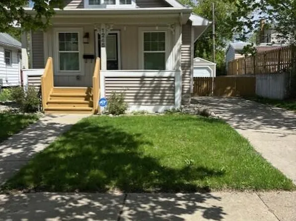 1245 Parkview St, Lansing, MI 48912