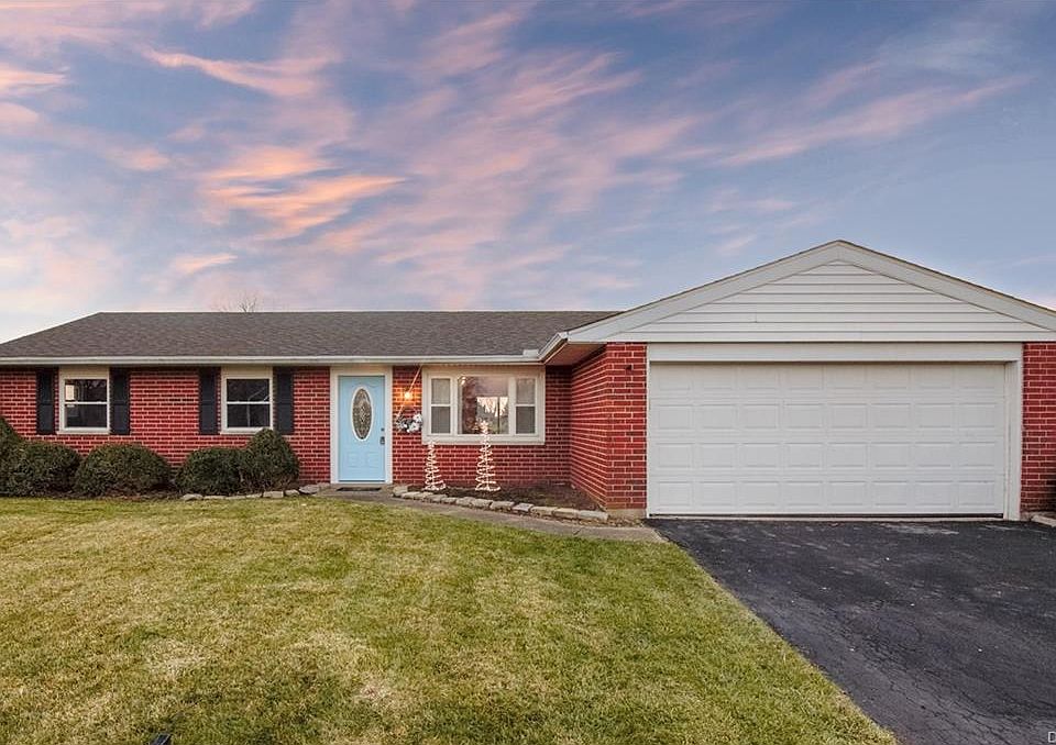 1st image of 2398 Waterford Dr