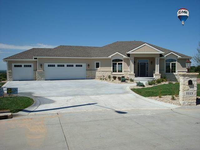 1st image of 1113 Lesmer Ct