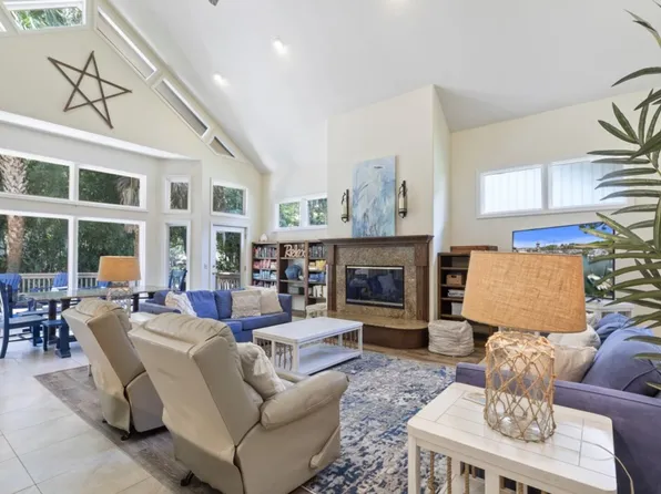 (undisclosed Address), Hilton Head Island, SC 29928