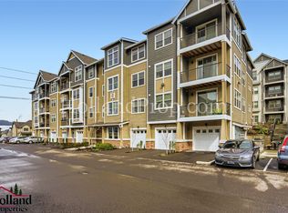 17181 Snowdale St #308, Beaverton, OR 97007